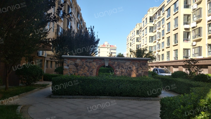 永盛领秀城外景图