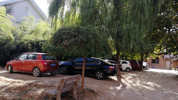 物发东院外景图