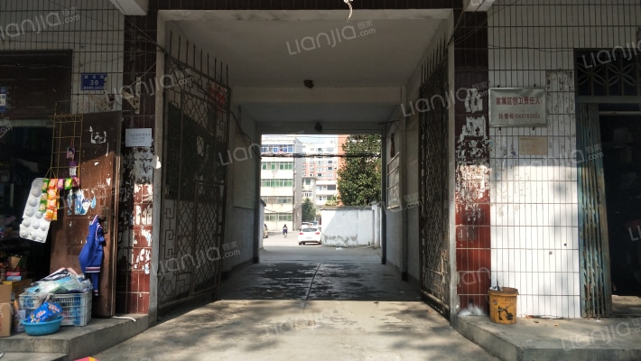 丁生活小区外景图