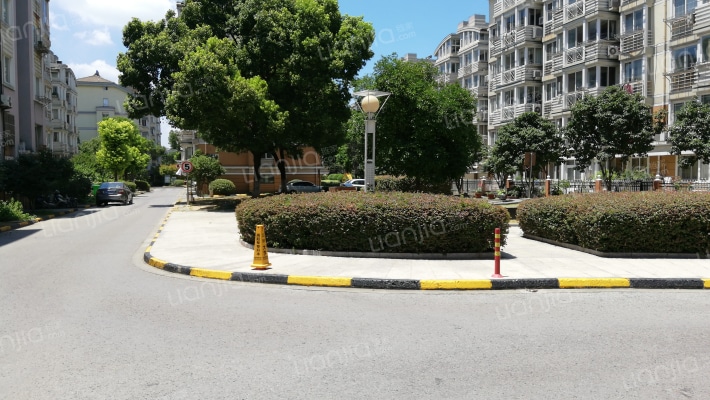 名都花苑西区外景图