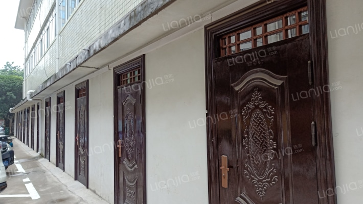 驻马店市工商局家属院(迅达路)外景图