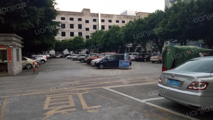 佛山交警家属楼外景图