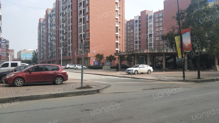 利群小区外景图