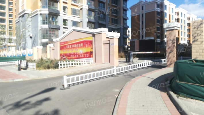 龙道萄泊园外景图