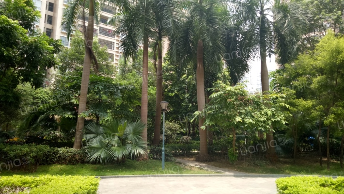 翠湖花园外景图