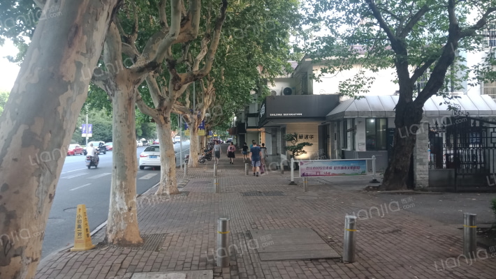 假日花苑外景图