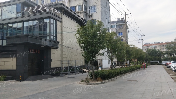 怡园小区外景图