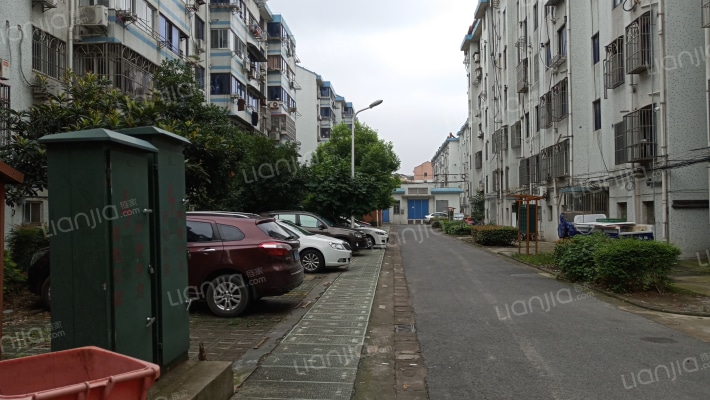 天鹤四村东区外景图