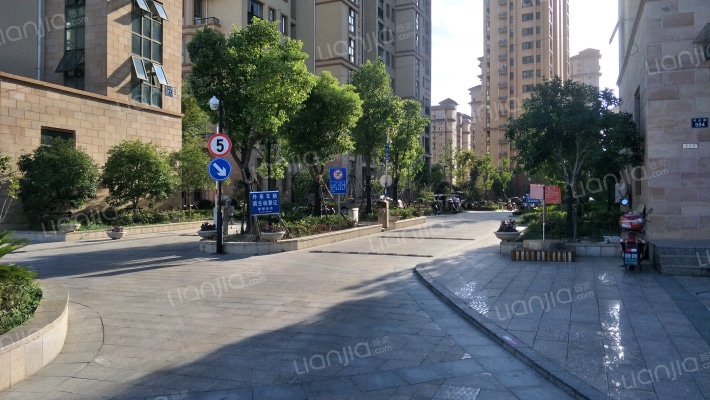 东方巴黎如意湾外景图