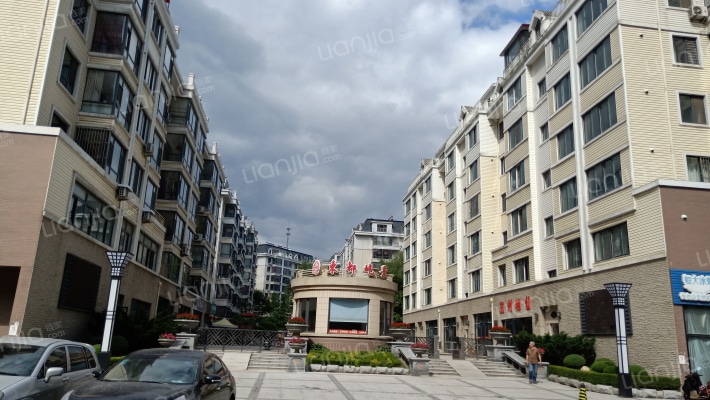 五州东都屹景外景图