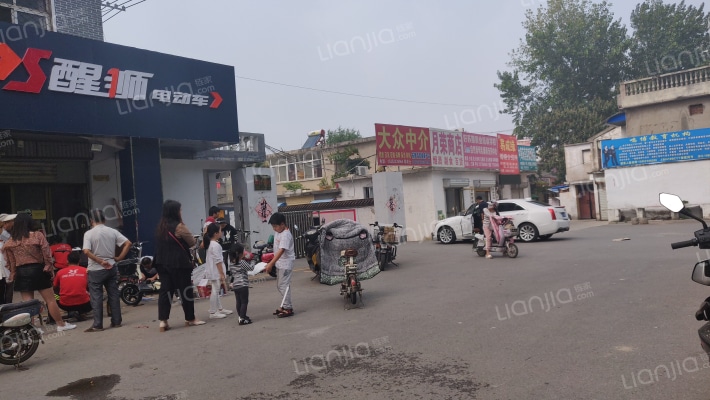 珠江小区外景图