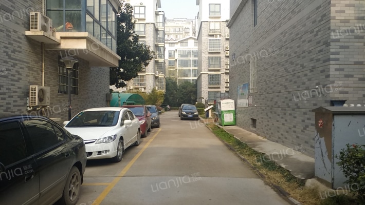 新区名苑外景图