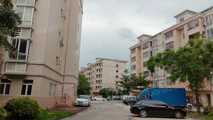 广丰苑B区外景图