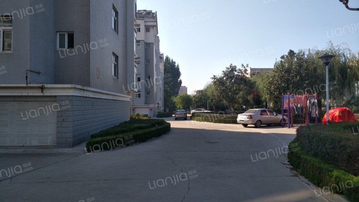 学府家园外景图