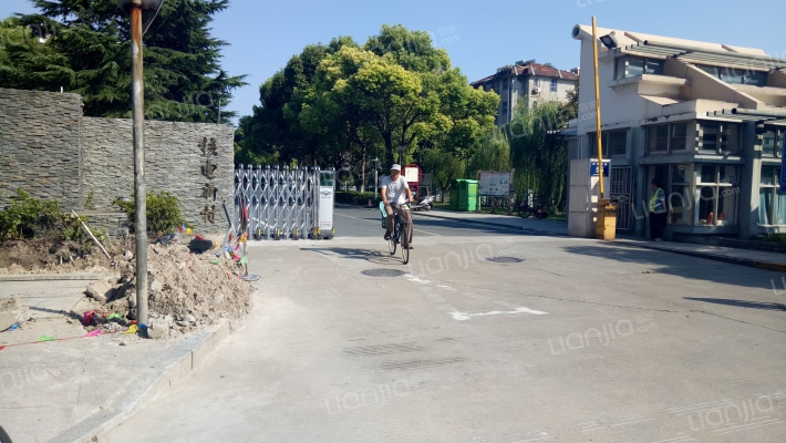 核电新村外景图