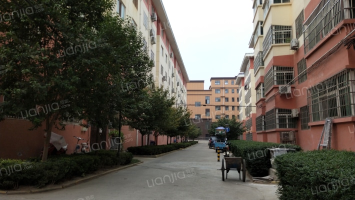 淳风苑小区外景图