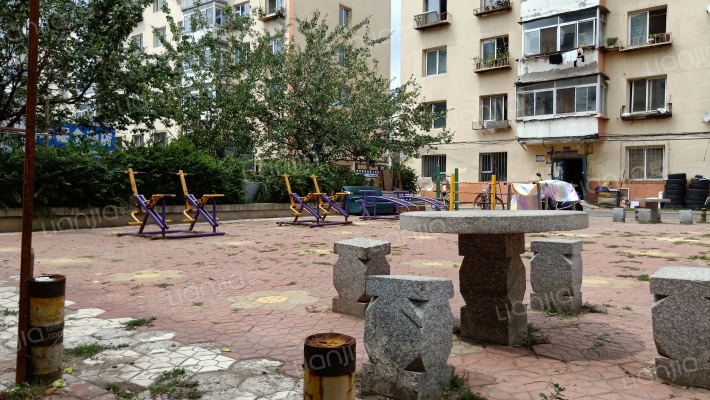 扶华一建小区外景图