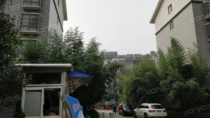 现代汉城外景图