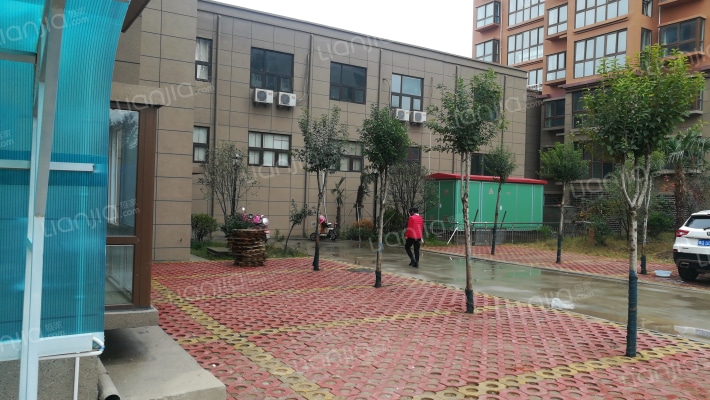 财富天下城外景图