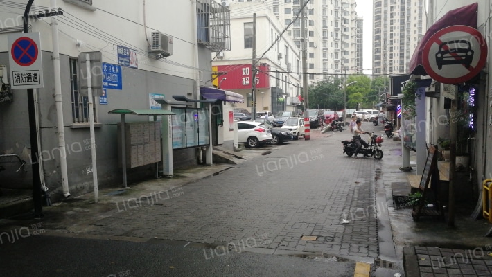 颜港三弄30号小区外景图