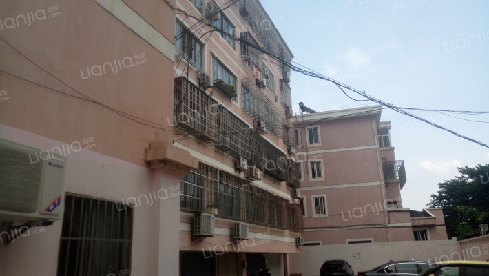 复兴南路75-7号小区外景图