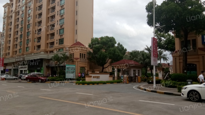 雅居乐新城岚晴湾畔外景图