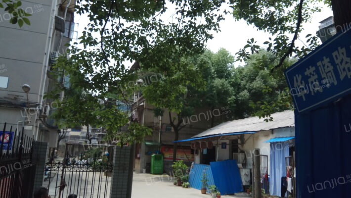 纺织南村小区外景图