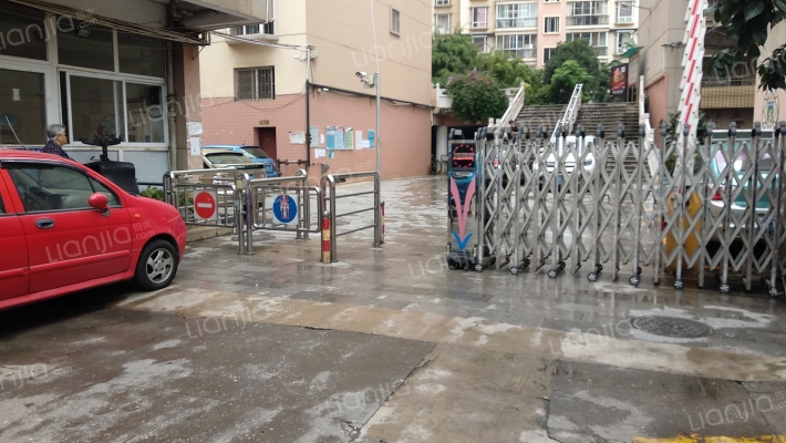 东寺街102号一号院外景图