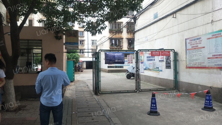 梁源小区西区外景图