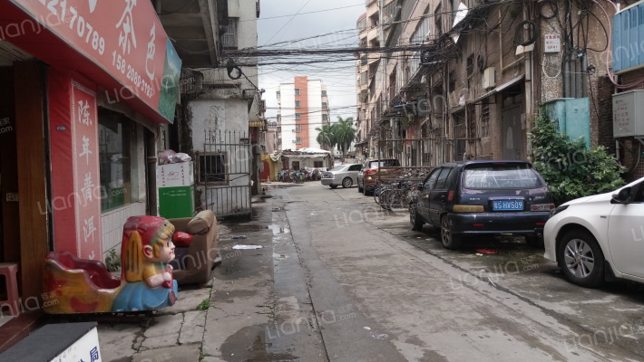 雨云亭小区外景图