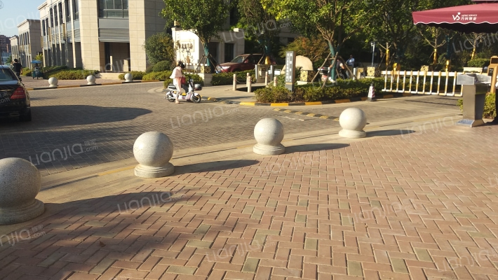 镇江天玺华府房价怎么样天玺华府房源户型图小区车位交通地址详情分析