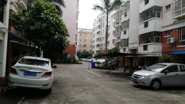 银海花园外景图