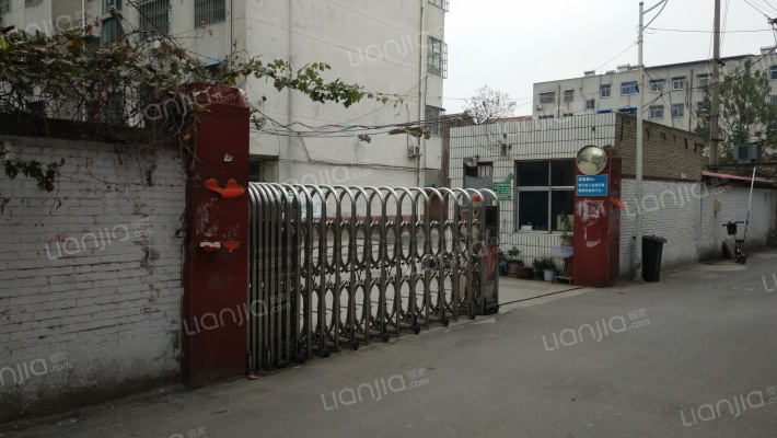 财政局家属院外景图