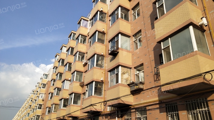 龙凤花园外景图