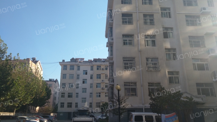 富泰花园小区外景图