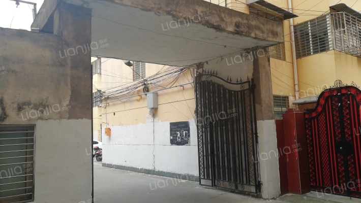 万家花园东区外景图