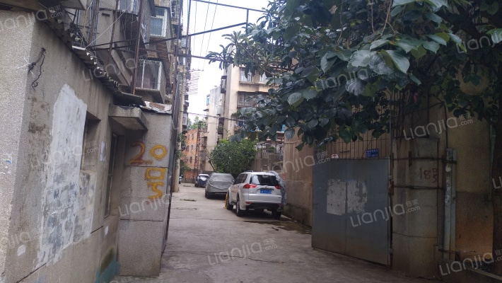 昆明有色冶金设计研究院宿舍外景图