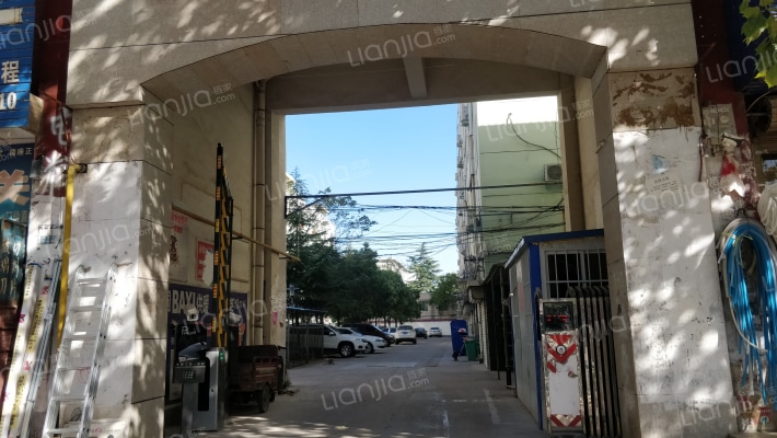 山河花园外景图