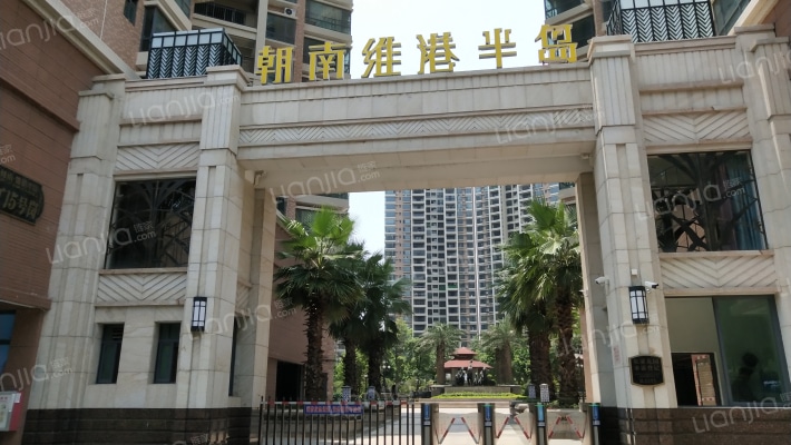 朝南维港半岛外景图