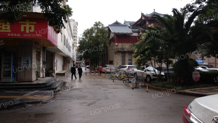 东方广场外景图