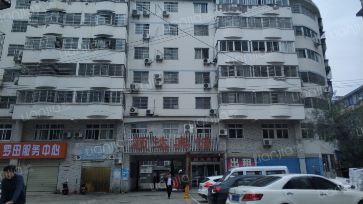 义水花园外景图