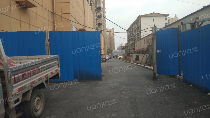 金大陆汇通国际外景图