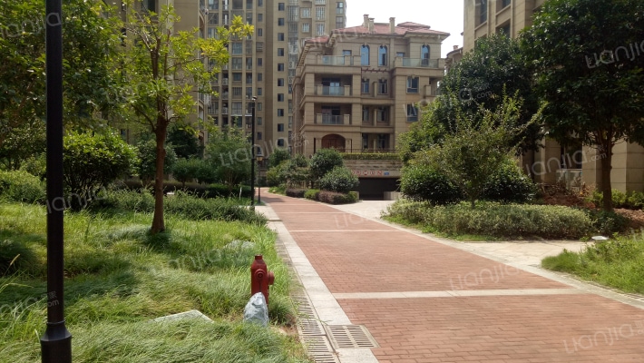 丽州首府外景图