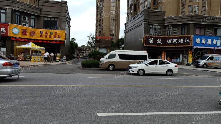 东城逸品西区外景图