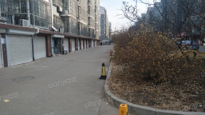 金色家园小区外景图