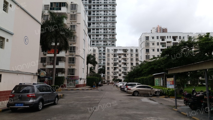 强远世纪度假村外景图