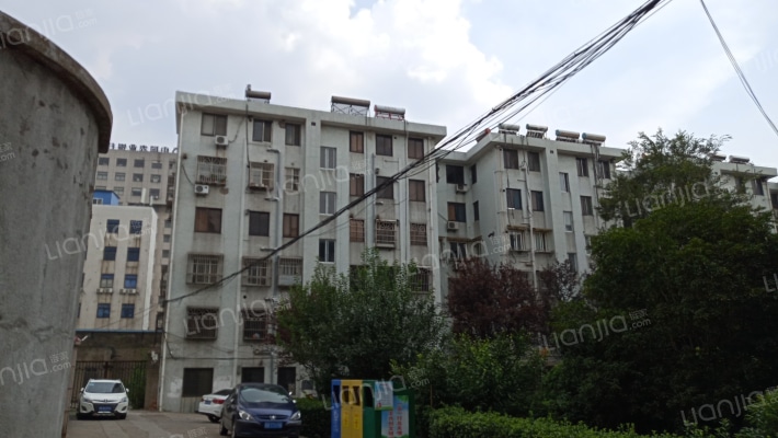 外贸住宅小区外景图