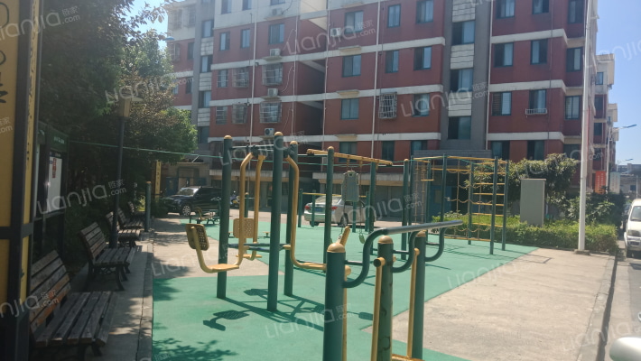 云新三村东区外景图