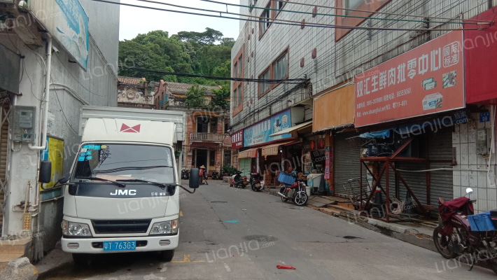 明富大厦外景图