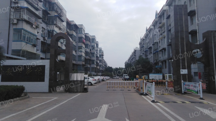 教师新村外景图